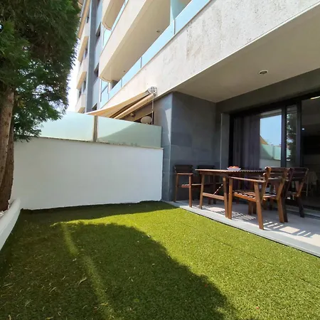 Belice&parking * Lloret de Mar