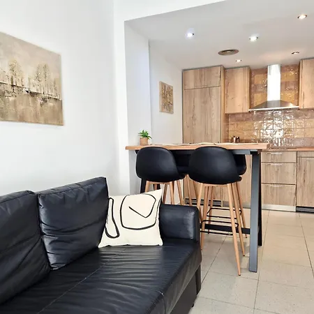 Belice & Parking Apartament *