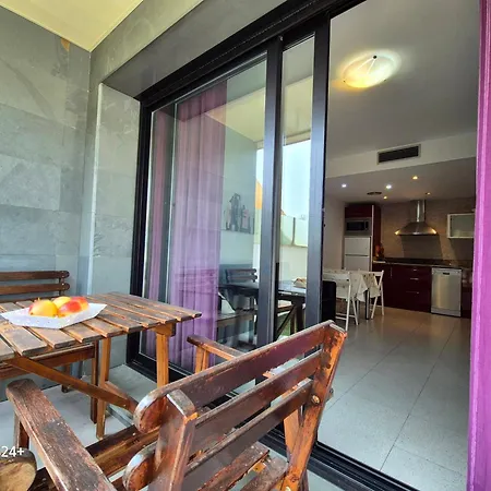 Belice & Parking リョレート・デ・マル